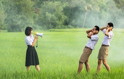 コミュニケーションがうまくいかない原因と対策【具体例で学ぶ】